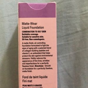 Mary Kay Makeup - Mary Kay ivory 3 foundation Mary Kay Makeup - Mary Kay ivory 3 foundation
